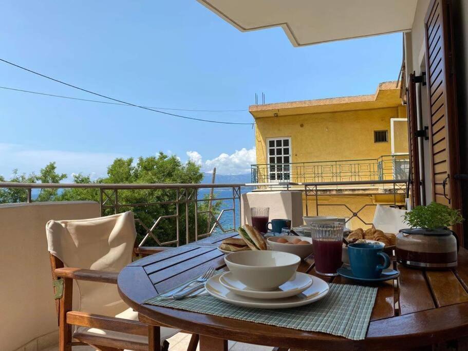 Helen'S House Apartment Palairos ภายนอก รูปภาพ