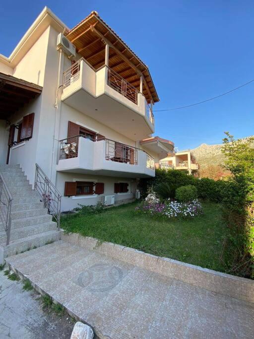 Helen'S House Apartment Palairos ภายนอก รูปภาพ